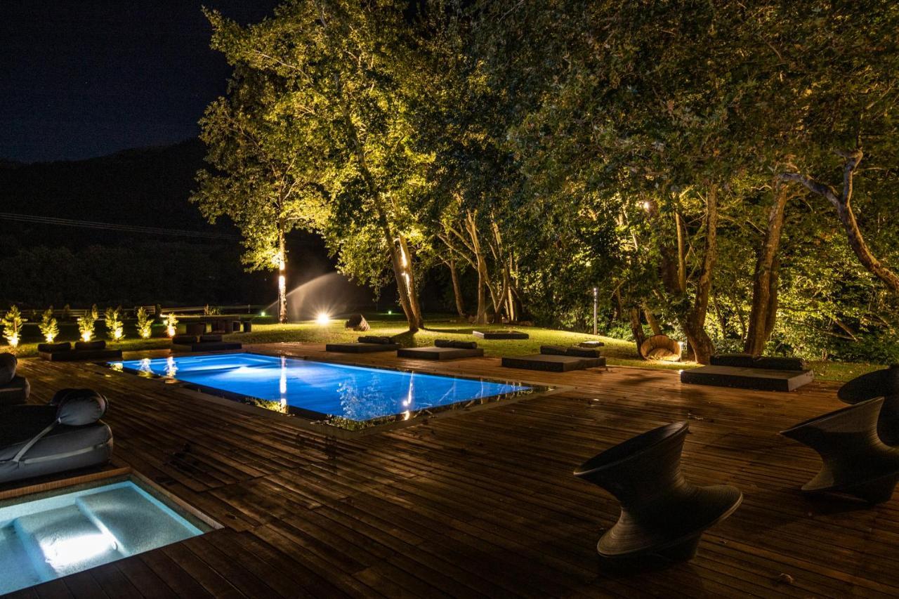 Oniropetra Boutique Hotel Карпенисион Экстерьер фото