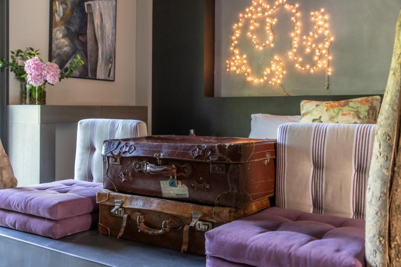 Oniropetra Boutique Hotel Карпенисион Экстерьер фото