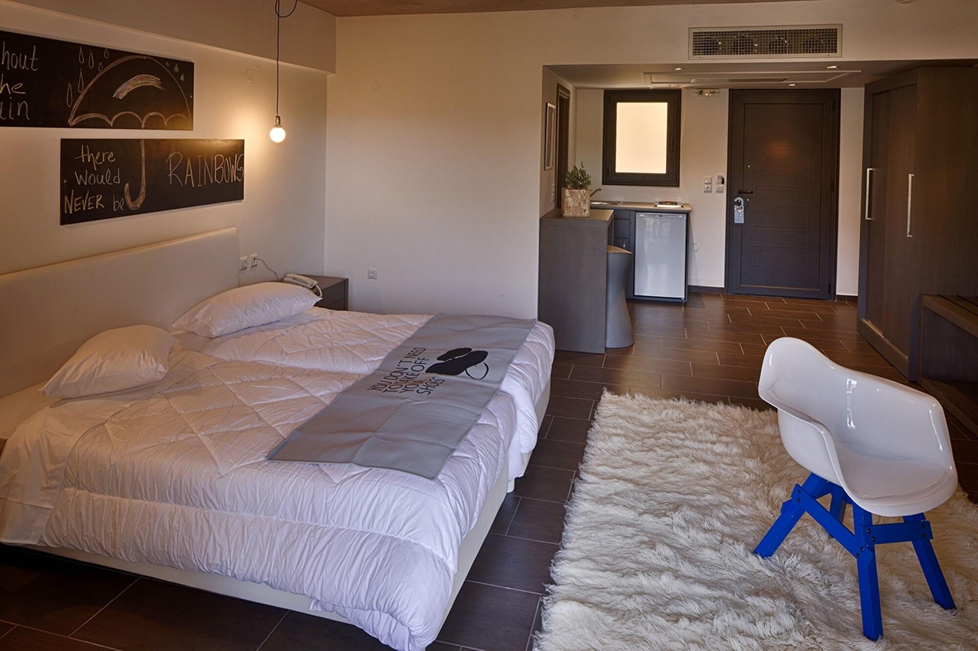 Oniropetra Boutique Hotel Карпенисион Экстерьер фото