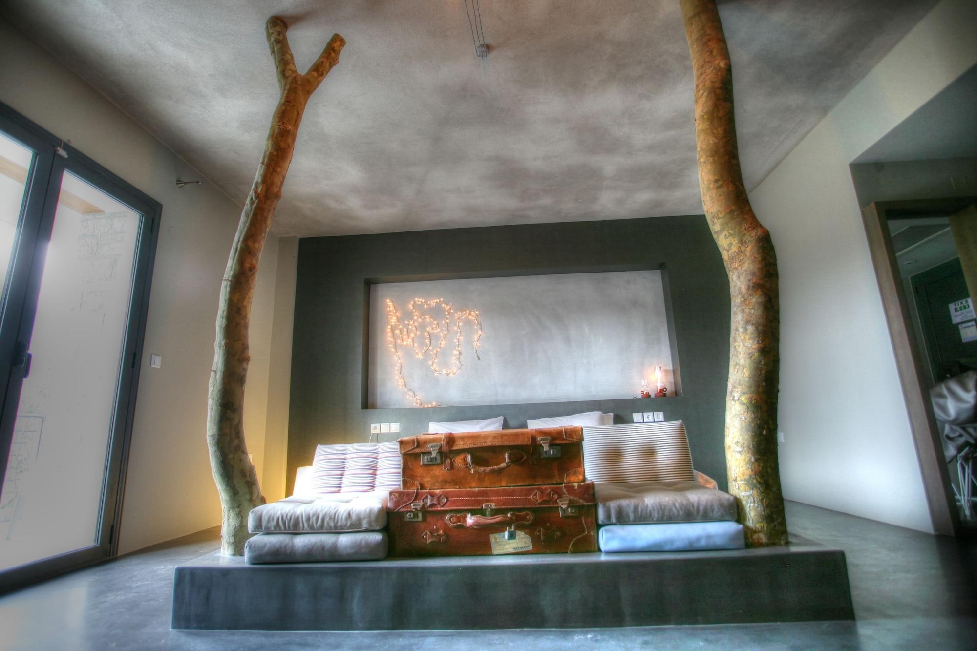 Oniropetra Boutique Hotel Карпенисион Экстерьер фото