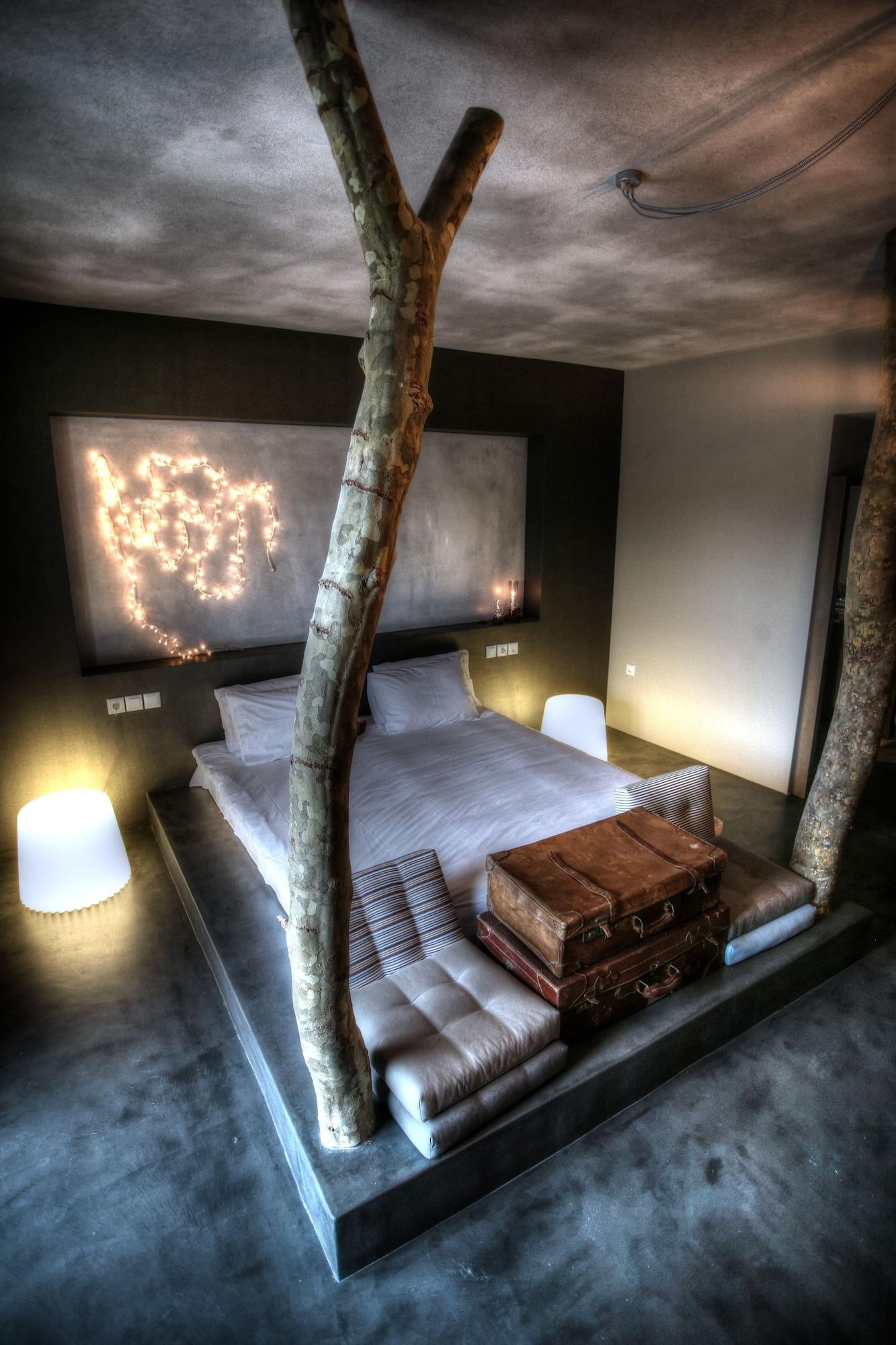 Oniropetra Boutique Hotel Карпенисион Экстерьер фото