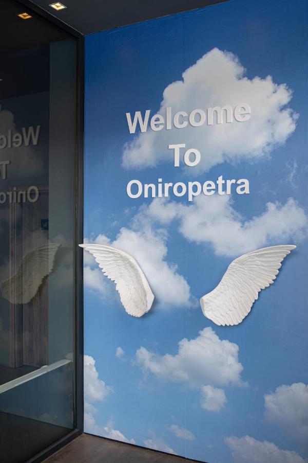 Oniropetra Boutique Hotel Карпенисион Экстерьер фото