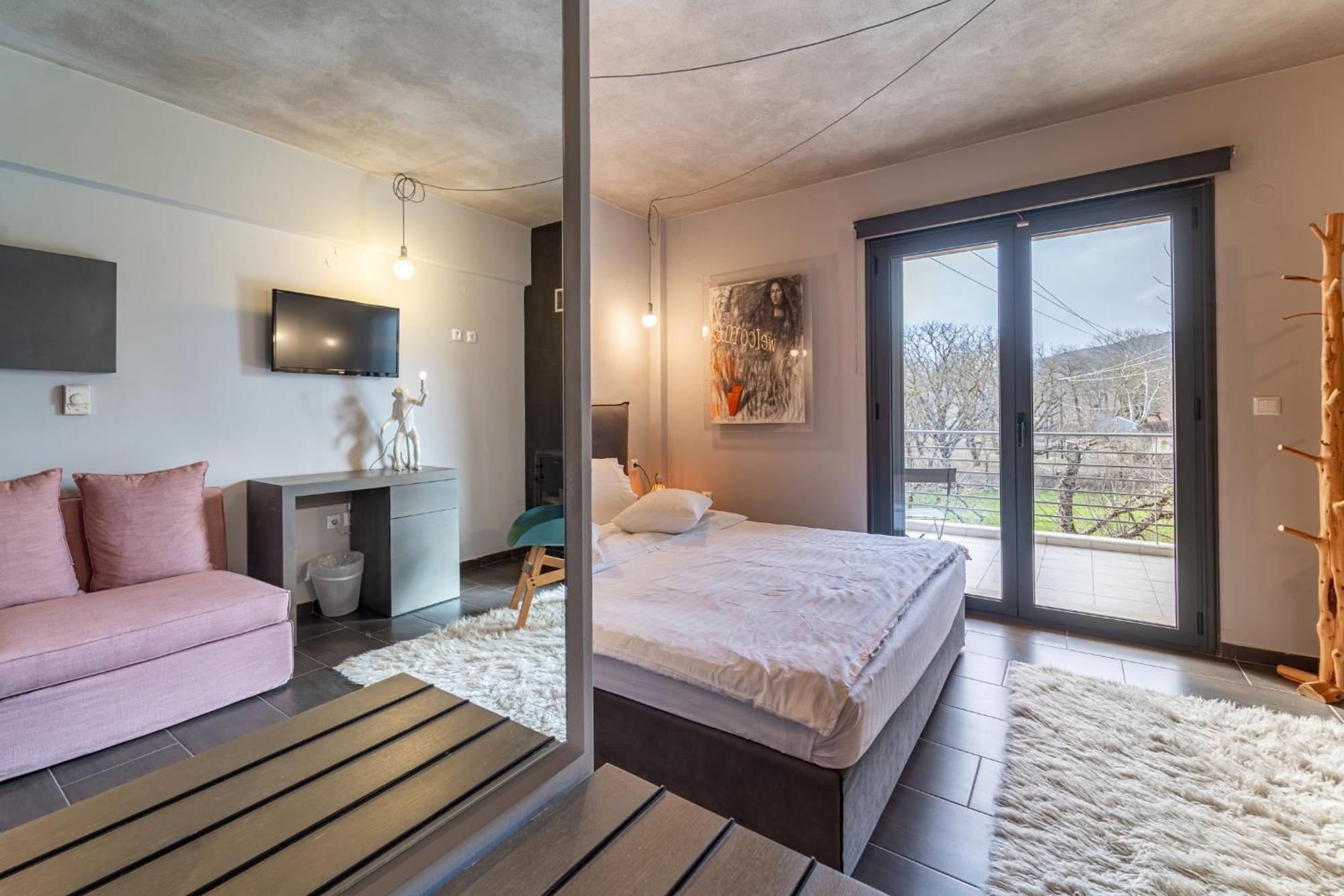 Oniropetra Boutique Hotel Карпенисион Экстерьер фото